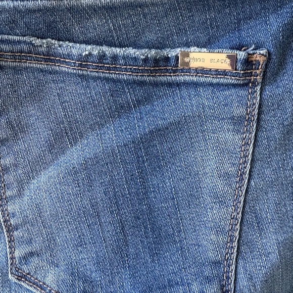 White House Black Market Slim Crop Jeans Size 10 Embroidered Casual Stretch Cuff - Picture 9 of 16